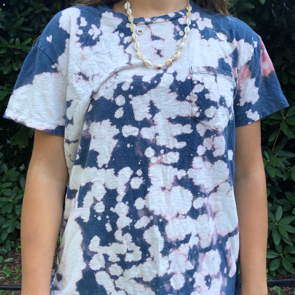 Banana republic Bleach dyed t shirt